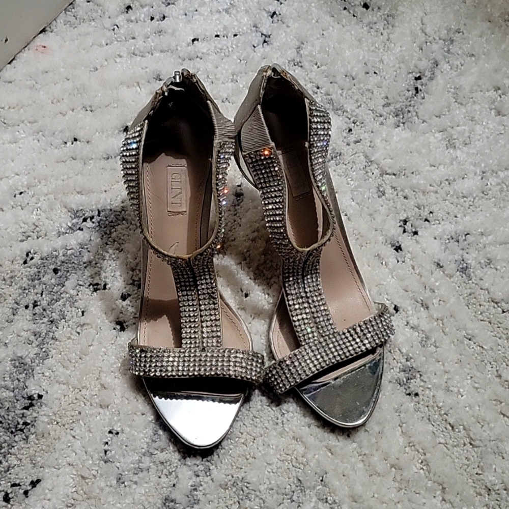 Glint Devyn Heels